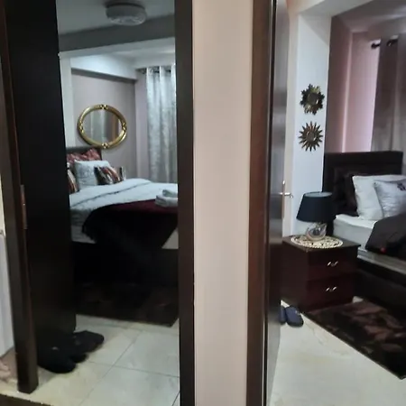 Classic House * Korce